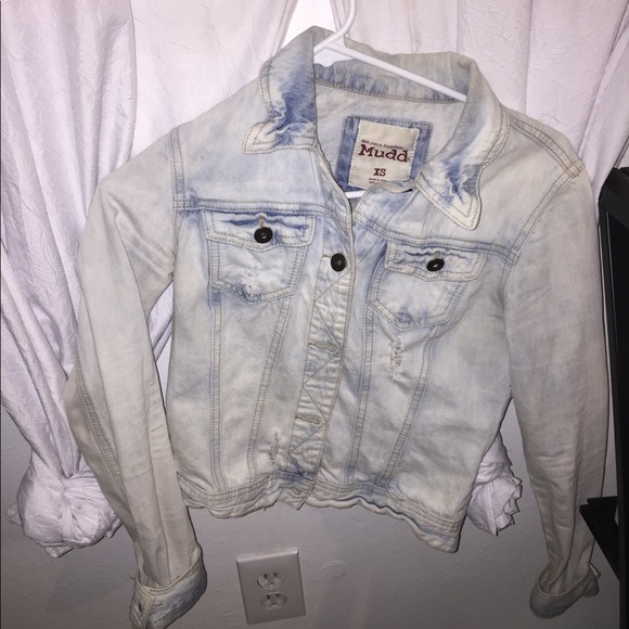 Faded blue Jean jacket - Picture 1 of 3